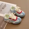 Zapatillas Deportivas para Niños 2026 Otoño Nuevo Modelo Casual para Niñas Zapatos Forrest Gump Retro para Niños Niñas Pequeñas Suela Suave Zapatillas para Correr