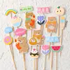 Estilo INS Coreano Lindo Decoración de Pastel Oso de Dibujos Animados Tarjeta de Feliz Cumpleaños Flor Sonriente Enchufe Vestir