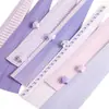 Novo papel de origami roxo em formato de estrela para a temporada de volta às aulas, temporada de formatura, confissão de casal e presentes para o Dia do Professor em uma garrafa de vidro