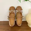 Sapatos Casuais Femininos Solado Macio Estilo Pequeno Chanel Fivela de Couro Primavera e Outono Sapatilhas 2026 Mocassins Laço Rasteirinha Sapatos Únicos