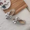 Sandálias Femininas, Novo Estilo da Moda Primavera e Outono, Sapatos de Princesa para Uso Externo com Laço Grande, Sandálias Peep-Toe Estilosas para Crianças