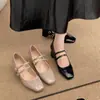 Zapatos Pequeños de Cuero Negros Estilo Británico Retro con Tacón Grueso y Punta Cuadrada para Mujer 2026 Nuevos Zapatos Mary Jane de Primavera para Mujeres Pequeñas