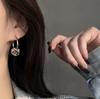 Pendientes de perlas con diseño de lujo y luz de aguja plateada, estilo coreano, elegantes, nuevos y con explosiones, de nicho.