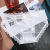 Calcinhas de Renda São Femininas e Charmosas, a Renda é Transparente, Garotas Quentes Usam Calcinhas de Cintura Média-Baixa Estilo Coreano Que Levantam o Bumbum
