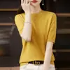 Camiseta de malha com gola redonda vazada, manga curta, para usar por baixo, para mulheres, nova coleção Primavera e Outono, manga meia-manga, solta, versátil, fina, modeladora, colete