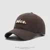 Gorra de béisbol bordada con letras estilo coreano para hombres y mujeres, adecuada para primavera y otoño, hace que la cara se vea más pequeña, proporciona protección solar, sombrero de sol casual con visera curva