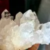 Racimos de Cristal Blanco Natural de Venta Caliente Transfronteriza, Piedras Crudas de Cristal de Piña, Racimos de Cristal de Columna Vertebral, Muestras Minerales, Artículos Decorativos, Venta al por Mayor de Fabricantes