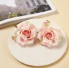 Rosa Vermelha Flor Artificial Cabeças de Flor Mini Cerimônia de Casamento Decoração de Casamento Decoração de Carro de Casamento Flor de Seda Artificial Lapela Fabricante Atacado