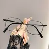 Gafas Redondas Fotocromáticas para Miopía, Elegante Marco Metálico Ojo de Gato Artículo de Moda, Populares Gafas para Miopía Color Oro Rosa con Filtro de Luz Azul