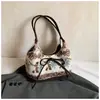 Bolso de Felpa Estilo Fair Isle Retro de Invierno para Mujer 2025 Nuevo Bolso de Hombro para Viajes de Gran Capacidad Bolso Tote Versátil