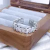 Anillo Abierto de Circonia de Lujo con Diseño Tachonado de Diamantes, Elegante Anillo de Circonia Color Huevo de Paloma Apilable con Diseño de Juntas de Bambú de Alta Gama para Mujeres
