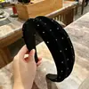 Diadema de terciopelo con gypsophila de nuevo estilo Otoño e Invierno 2025 de ala ancha para salir, Pinza para el pelo de diadema versátil de punta alta, Accesorios para el cabello