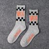 Calcetines de mujer de red con llama estilo coreano letra cuadrada Calcetines deportivos para hombre estilo universitario de Corea del Sur calcetines de moda hasta la pantorrilla