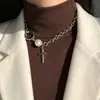 Estilo europeo y americano ins diseño de nicho sentido U Cadena de perlas cruzada puntada de cadena collar elegante todo-partido cadena para la clavícula collar