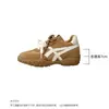 Zapatos de Entrenamiento Alemanes para Mujer que Aumentan la Altura 7 cm, Cuero Genuino, Nuevo Estilo Otoño e Invierno 2025, Suela Gruesa Versátiles de Retazos Deportivos Casuales