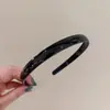Faixa de Cabelo Colorida em Gel Simples e Elegante para Mulheres, Grampo Especial para Lavar o Rosto, Faixa de Cabelo Acrílica Antiderrapante Dentada para Prender o Cabelo
