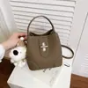 Bolso Cruzado Nuevo de Moda 2026 para Mujer, Bolso Cubo de Lujo Ligero de Nicho de Gama Alta, Bolso de Mano a la Moda con Bolsita a Juego