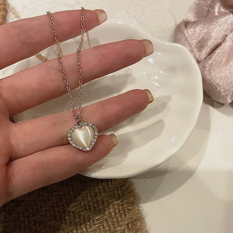 韩式ins风时尚气质仿猫眼爱心吊坠项链 女2023年新款锁骨