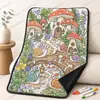 Manta de Franela con Graffiti Floral de Bosque de Hongos Modelo Nuevo 2026 Manta Cubre Sofá para Siesta en la Oficina en Todas las Estaciones