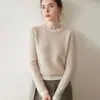 2025 Novas Malhas de Caxemira Femininas Tops de Manga Longa Moda Versátil Gola Redonda Cor Pura Tricô Solto