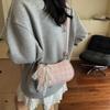 Bolso de Axila de Nicho Estilo Coreano para Mujer 2025 Nueva Moda Bolso de Mano a Cuadros Bolso de Hombro con un Toque de Lujo y Elegante Bolso Cruzado