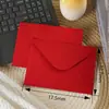 Transfronterizo En Stock Estilo Occidental Pegamento de Saliva Autoadhesivos Sobres de Papel Kraft Invitaciones de Boda Invitaciones de Negocios Tarjetas de Felicitación Venta al por Mayor