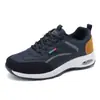 Zapatos deportivos casuales para hombre de talla grande transfronterizos, zapatos de hombre versátiles y ligeros para todas las estaciones, zapatos de trabajo de suela gruesa para aumentar la altura