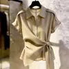 Elegante camisa con cinturón 2026 verano manga corta cuello camisero corte entallado top elegante para ir al trabajo y uso versátil para mujer