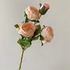 Buquê de Flores Artificiais Rosa de 5 Cabeças com Borda Torrada Estilo Europeu Decoração de Sala de Estar em Casa Conjunto de Casamento Arranjo de Flores Atacado