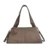 Bolso de mano europeo y americano nuevo retro transfronterizo, un diseño de nicho y minimalista que complementa cualquier atuendo, ofreciendo un look sofisticado para mujeres, adecuado como bolso de hombro o bolso cruzado