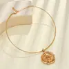Moda Transfronteiriça Europeia e Americana Colar Elegante com Pingente de Rosa Colar Simples e Versátil de Tachas Conjunto Feminino