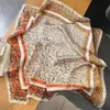 Pañuelo de seda pequeño con estampado de verano y otoño para mujer, pequeño, largo, de alta gama, estilo francés, cuadrado, para atar y atar.