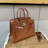 Bolso de Mano de Moda Tejido Plano Platino Nuevo 2026 con Cierre Plateado, Bolso Versátil de Hombro y Cruzado de Gama Alta