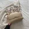 Bolso de Gamuza para Mujer Gran Capacidad 2025 Nuevo Otoño e Invierno Versátil Bolso Cruzado de un Solo Hombro Axila Commuter Bolso Cuadrado Pequeño