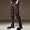 Pantalones de trabajo multi-bolsillo texturizados de algodón de fibra larga de alta densidad para hombre, corte holgado retro, color café, pantalones casuales funcionales tácticos de alta calle
