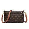 Bolso de mujer de gran capacidad y tres capas, nuevo modelo 2026, bolso de hombro moderno y a la moda para mujeres, bolso cruzado para madres de mediana edad, bolso estampado