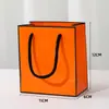 En stock Bolsas de Regalo para Joyería Bolsas de Mano Sentido Avanzado Gradiente Día de San Valentín Primer Empaque de Joyería Bolsa Engrosada