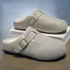 Sandalias Birkenstock estilo retro con forro de felpa para hombre, nueva colección de verano 2026, zapatos casuales versátiles para usar tanto en interiores como en exteriores, pantuflas de algodón tipo media zapatilla