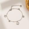 Pulseira de Aço Titânio Estilo Doce Japonês e Coreano Moderna e Versátil Contas de Diamante Amor Concha Aço Inoxidável Vazada Amor
