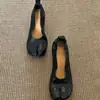 Versão em Pele de Ovelha~Sapatos de Salto Alto Bico Diviso Retro para Mulheres, Slip-On Elegantes de Corte Baixo com Salto Bloco, Sapatos de Ballet Mary Jane