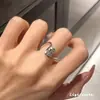 Anel de Zircônia com Diamantes Inteiros de Luxo Leve e de Alta Qualidade, Elegante Retrô, Anel Aberto Exquisito e Elegante para o Dedo Indicador, Anel de Empilhar Super Brilhante