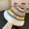 Sombrero de pescador de felpa de punto de color japonés para mujer, sombrero de otoño e invierno 2024, cálido, combinable con todo, a prueba de frío, con protección para las orejas, sombrero tipo cubo