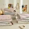 Capa de Cama Dupla Face em Modal Tencel Estilo Desenho Animado Coreano Conjunto de Três Peças com Acolchoado Xadrez de Seda Refrescante para Tatame e Cama de Solteiro