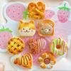Gato Panda Pan Simulación Comida Juego Resina Accesorios Hecho a Mano Material DIY Funda de Teléfono Móvil Pegatina de Refrigerador Cuerda para el Cabello Accesorios para el Cabello