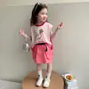Conjunto de Verano para Niña 2026 Nuevo Estilo Camiseta de Manga Corta para Niña Pantalones de Falda Cargo para Niños Conjunto Casual Deportivo de Dos Piezas