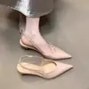 Sapatos Únicos de Salto Alto, Sandálias Prateadas de Bico Fechado para Mulheres, Temporada Primavera/Verão 2026, Estilo Elegante de Socialite, Saltos Agulha, Scarpins com Costas Abertas