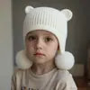 Nuevo Sombrero 2025, Gorro de Punto con Orejas de Oso Doble Bola Otoñal, Sombrero de Viaje Súper Lindo y Lindo a Prueba de Viento con Protección para los Oídos