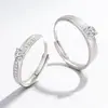 Anillo de Pareja para Hombres y Mujeres Anillo de Compromiso con Diamante Nicho Todo Fósforo Anillo para el Dedo Moderno Simple Anillo Abierto de Amor Entrelazado