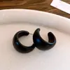 Pendientes Acrílicos Retro Europeos y Americanos en Forma de C Aguja Plateada, Pendientes de Lujo Ligero de Gama Alta, Pendientes de Personalidad Modernos y Elegantes al por Mayor