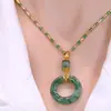 Diseño original jade nuevo imitación jade hebilla de paz, colgante de jade elegante y con estilo, collar versátil, cadena popular para suéter en línea
